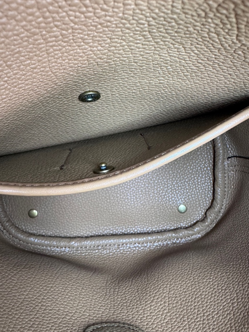 Coach Lora Bucket Bag With Whipstitch Detail Ivory Leather + Tea Rose Charm - Picture 5 of 16